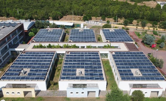 Engelli Rehabilitasyon Merkezi çatısında kurulu GES 450 bin kWh enerji üretti