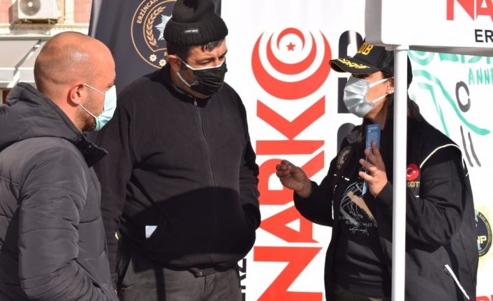 Erzincan’da "En İyi Narkotik Polisi: Anne" projesi kapsamında faaliyetler devam ediyor