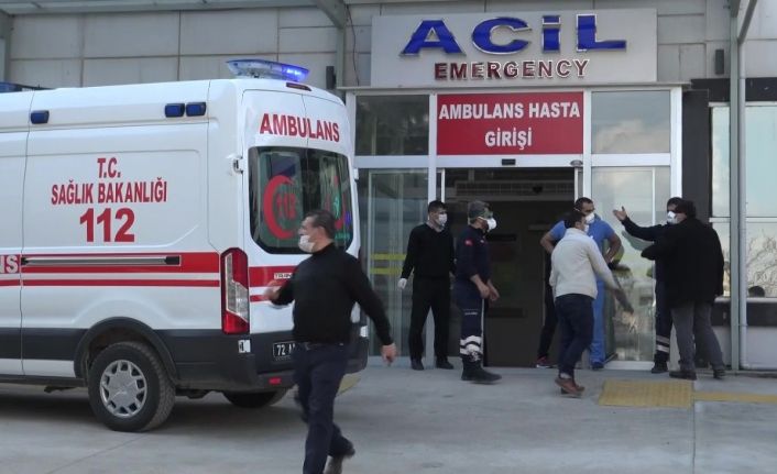 Gercüş’te gıda zehirlenmesi şüphesi ile 1’i bebek 4 çocuk hastaneye kaldırıldı