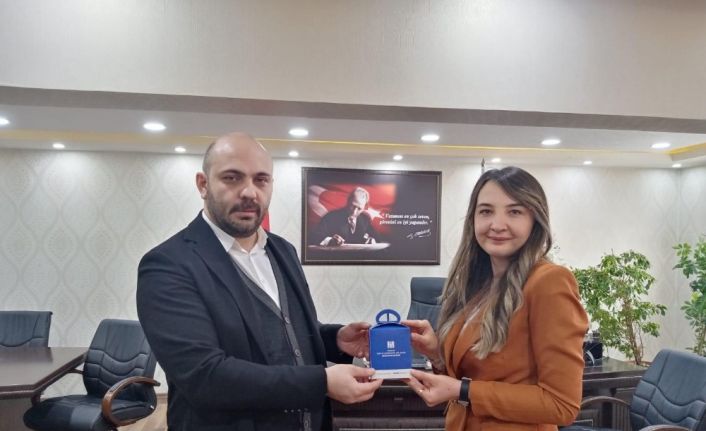 İMO Erzurum şubesi 8 Mart Dünya Kadınlar Günü’nde kadın meslektaşlarını unutmadı