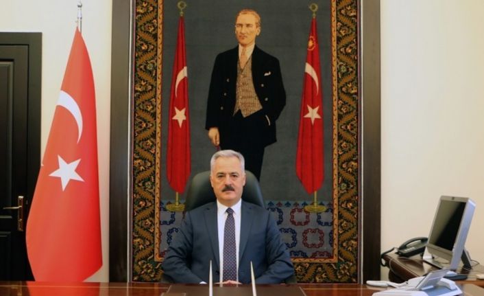 Isparta Valisi Seymenoğlu: “Vaka sayılarında yukarı bir trend var, ne olur bu işi ciddiye alalım”