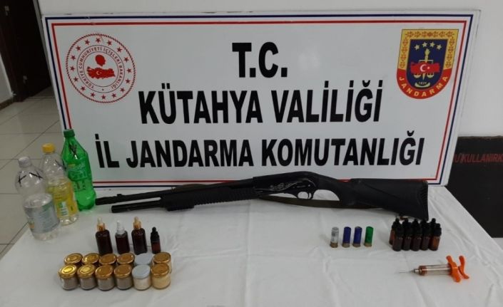 Jandarmadan yasadışı ilaç operasyonu