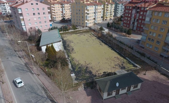 Kılca: “İlçemize değer katan ve ihtiyaçları karşılayan anlayışıyla hizmet ediyoruz”