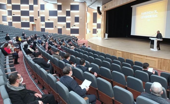 Kilis’te Kişisel Verileri Koruma Kanunu anlatıldı