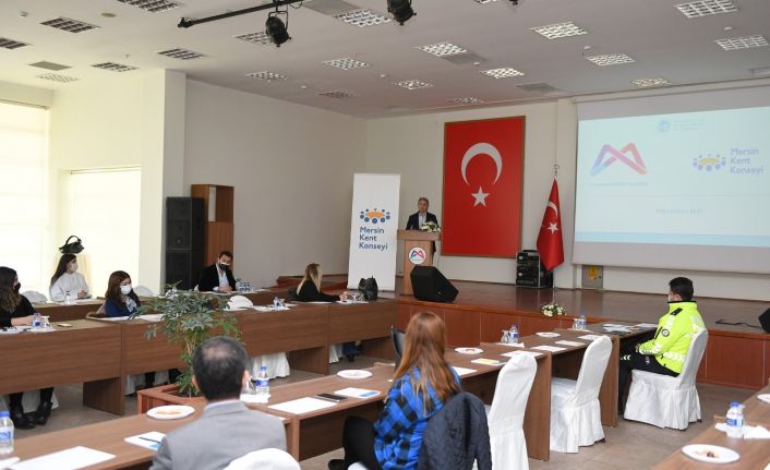 Mersin’de ‘Yaşlı Dostu Kent Çalıştayı’ yapıldı