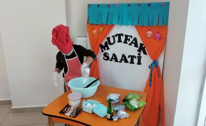 Minik şefler mutfakta hünerlerini sergiledi