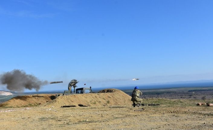 MSB: “Çanakkale’de tanksavar silahları ile atış eğitimi icra edildi. Hedefler tam isabetle vuruldu”