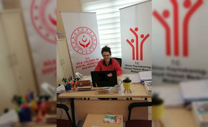 Öğrenci ve velilere online eğitim