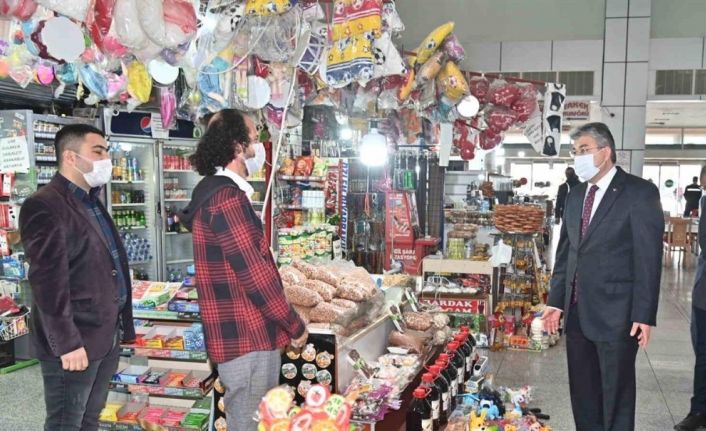 Osmaniye otogarında korona virüs denetimi