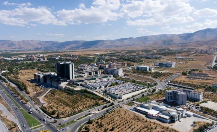 Özal Tıp Merkezi’ne gelen hastaların yarıya yakını Malatya dışından