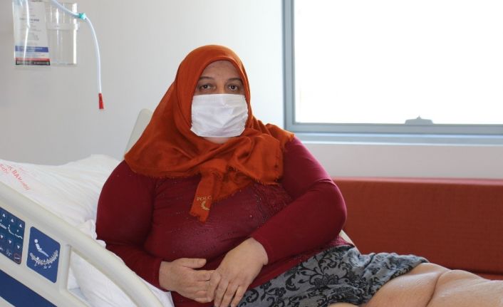 (ÖZEL) Fil hastası kadın 5 yıldır sokağa dahi çıkamıyordu, artık yürüyebiliyor