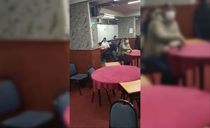 (Özel) İstanbul’da kıraathaneye okey baskını: 49 kişiye 169 bin lira ceza