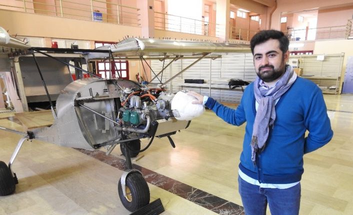 (Özel) İtalyanların peşinde olduğu Türk öğrenci yeni bir gezegenin izini sürüyor