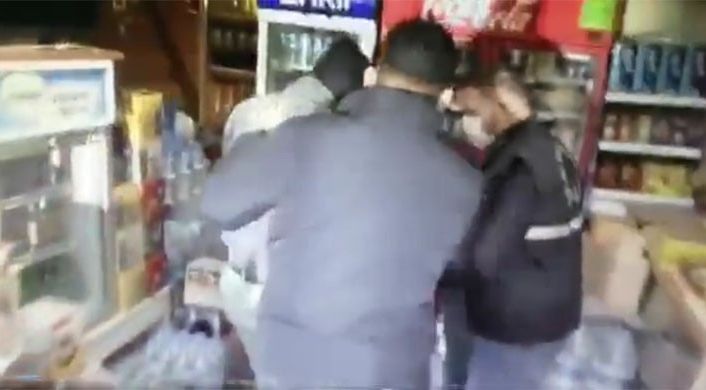Polisten hırsızlara suçüstü baskın