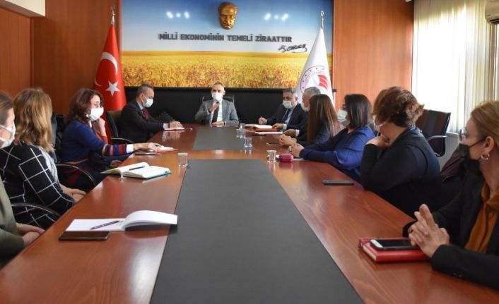 Salihli’de ’Üreten Kadınlar Rengarenk Sofralar’ projesi