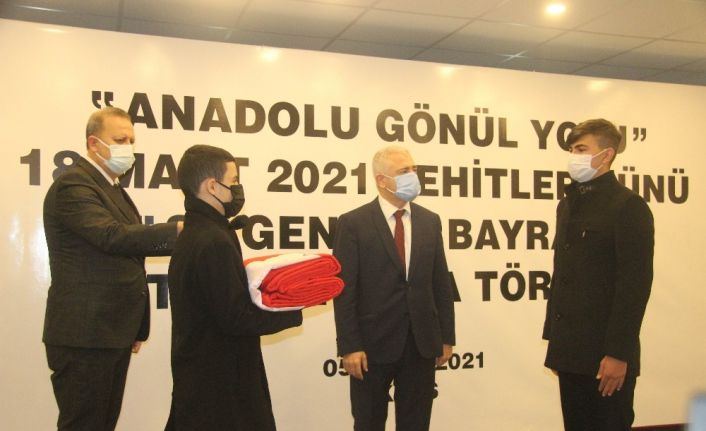 Şanlı Türk bayrağı Kilis’ten Çanakkale’ye uğurlandı