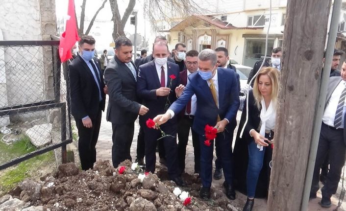 Sarıgül, Kilis’te roket düşen bölgede incelemelerde bulundu, güvercin uçurdu
