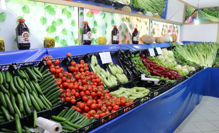 Şehit madenci kızı yöresel ürünlerle hizmet veriyor