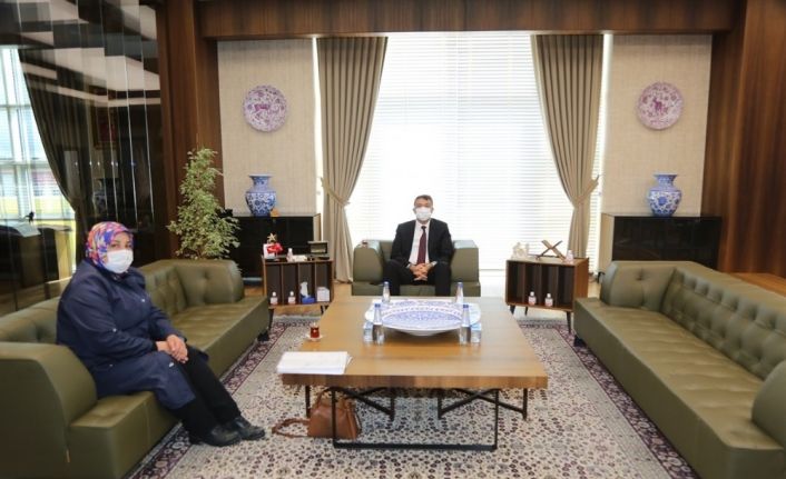 ’Şehit Polis Ahmet Demir Kütüphanesi’ne destek sözü