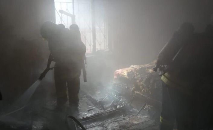 Sindelhöyük’te korkutan yangın