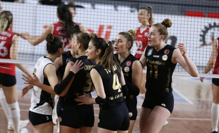 Sultanlar Ligi: Çan Gençlik Kale Spor: 0 - VakıfBank: 3
