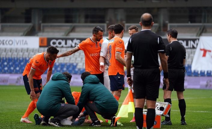 Süper Lig: Medipol Başakşehir: 0 - İH Konyaspor: 0 (İlk yarı)