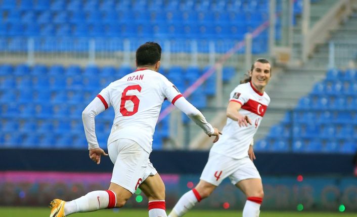 Türkiye’nin Norveç galibiyeti Avrupa basınında: "Haaland ve Odegaard’ı izlemeye gittik, karşımıza Ozan ve Çağlar çıktı"