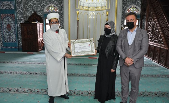 Ukraynalı gelin Müslüman oldu