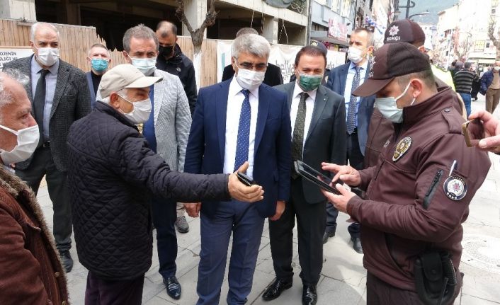 Vali Gürel, “Vakalardaki artışın nedeni şehir dışından gelenlerle bir araya gelmek”