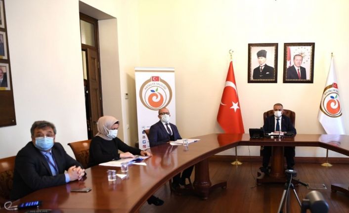 Vali Yazıcı: " Turizm sezonuna girerken  hem Antalya’mızı hem de ülkemizi zora sokmamaya dikkat edelim"