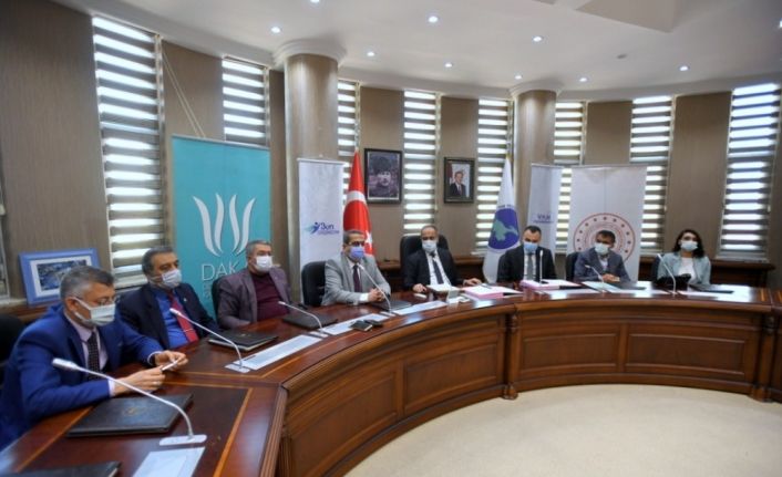 Van YYÜ’de ‘Girişimcilik ve İş Fikri Yarışması İşbirliği Protokolü’ imzalandı