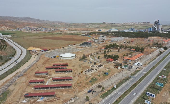 250 bin metrekarelik alana kurulan Hamidiye Kültür Parkı’nın 4 Eylül’de açılması planlanıyor