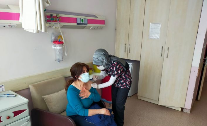 55 yaş ve üstü aşılanıyor