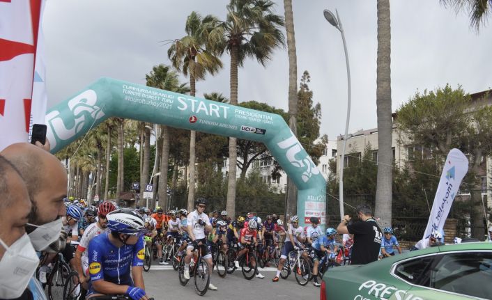 56. Cumhurbaşkanlığı Bisiklet Turu’nun Marmaris - Turgutreis etabı start aldı