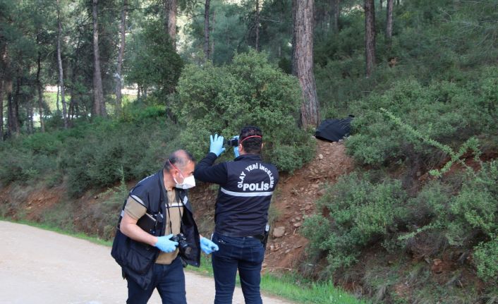 Acılı evlattan duygulandıran talep: “Bırakın hastaneye gideceğim. Belki yolda kurtarmışlardır”