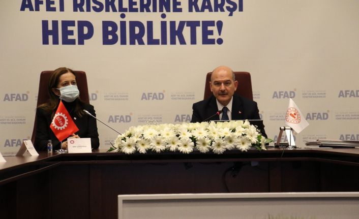 AFAD ile DİSK arasında “Afet Eğitim İşbirliği Protokolü” imzalandı