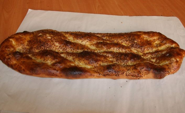 Afyonkarahisar’da bu yıl Ramazan pidesi serbest fiyattan satılacak