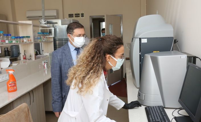 Akdeniz Üniversitesinden heyecanlandıran ilaç ve aşı adayı açıklaması