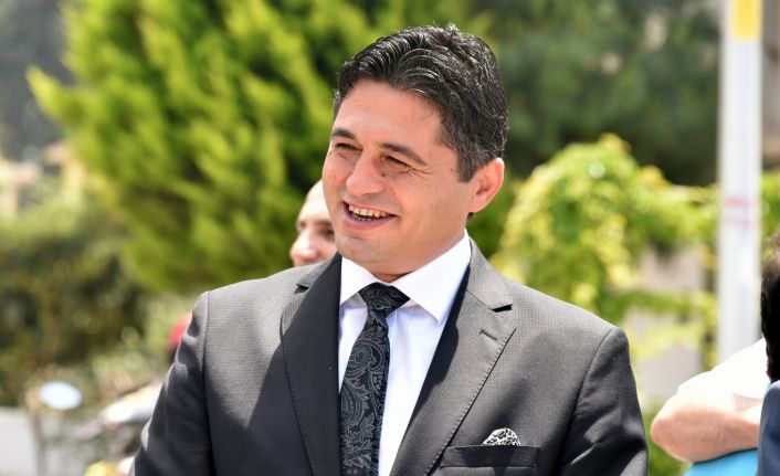 Aliağa’da balkonlar çiçeklerle donatılacak