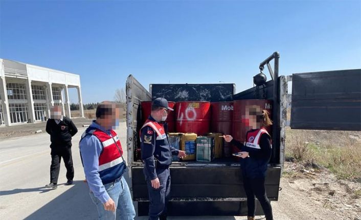 Ankara’da aracında 2 bin 200 litre atık yağ ile yakalanan şahsa 402 bin 385 lira ceza