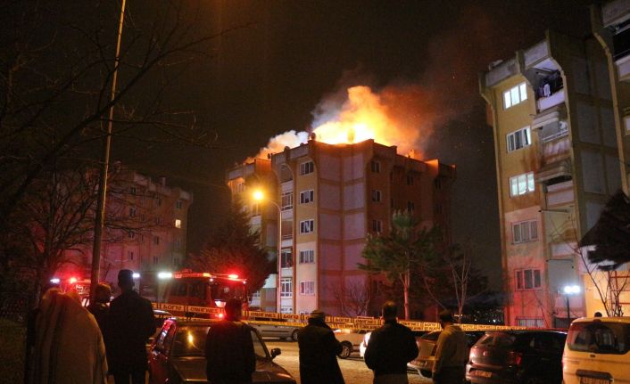 Anne babası ile tartışıp önce evi yaktı sonra da kendini polise ihbar etti