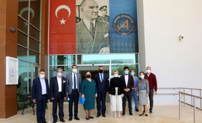 AÜ Rektörü Özkan:   “ Kampüsü boş görmek yüreğimi sızlatıyor”