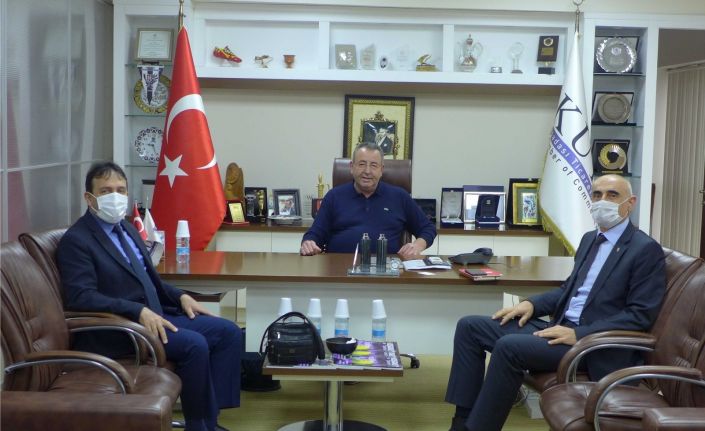 Aydın Sanayi ve Teknoloji Müdürü KUTO Başkanı Akdoğan ile görüştü