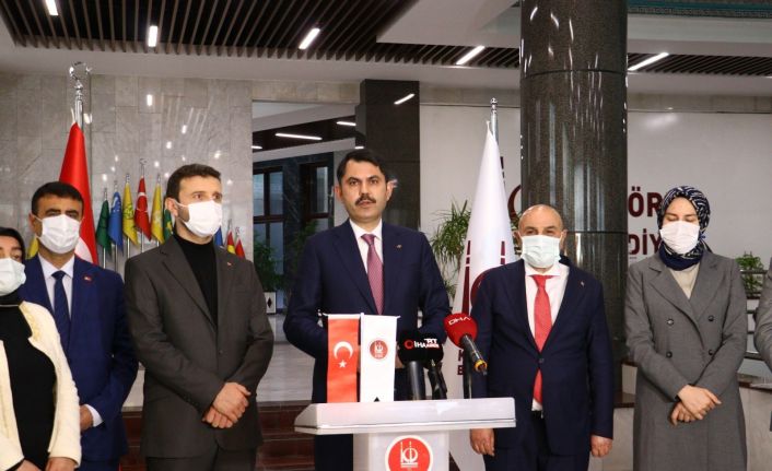 Bakan Kurum: “Ankara’ya 4 milyon metrekare büyüklüğünde 19 tane millet bahçesi yapıyoruz”