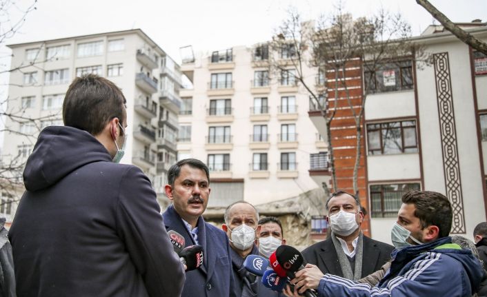 Bakan Kurum: “Yapılan kontrolsüz kazı sebebiyle Açelya Apartmanı ve etrafındaki apartmanlar şu an için risk altında”