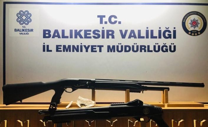 Balıkesir’de polis son 1 haftada yaptığı huzur operasyonlarında 149 kişiye gözaltı