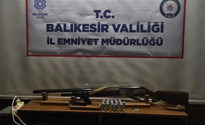Balıkesir’de polisten uyuşturucu ve asayiş uygulaması