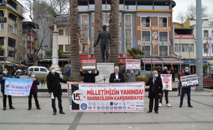 Bandırma’da STK’lardan 104 emekli amiralin bildirisine tepki