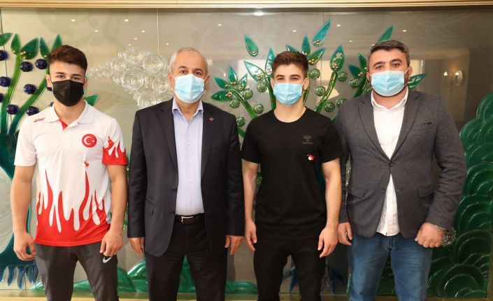 Başkan Büyükgöz, sporcuları ağırladı