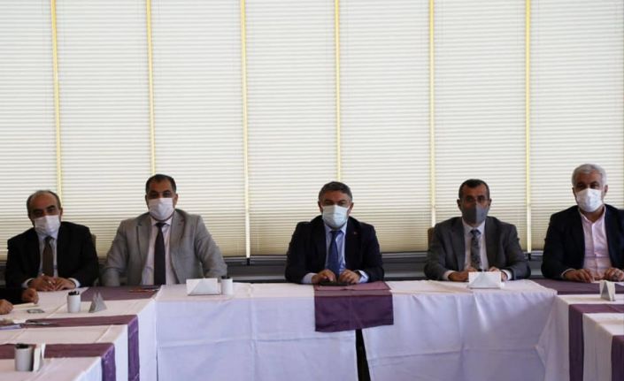 Başkan Şayir muhtarlarla bir araya geldi